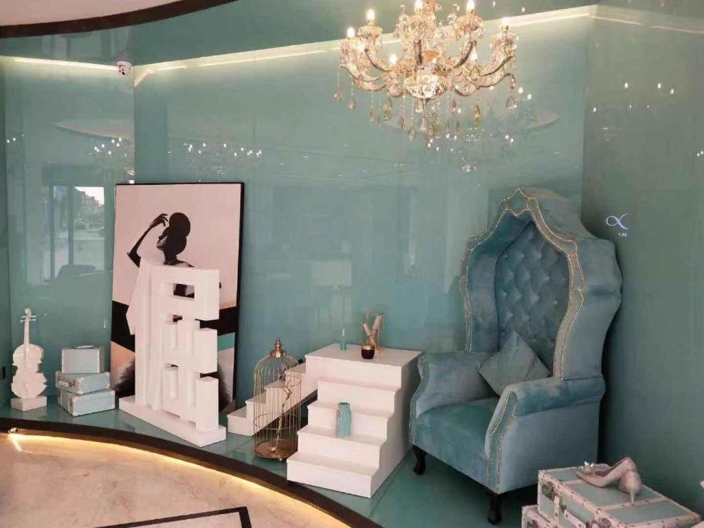 Xana Hotelle-shanghai Songjiang Sports Center Metro Station Hotel 4*